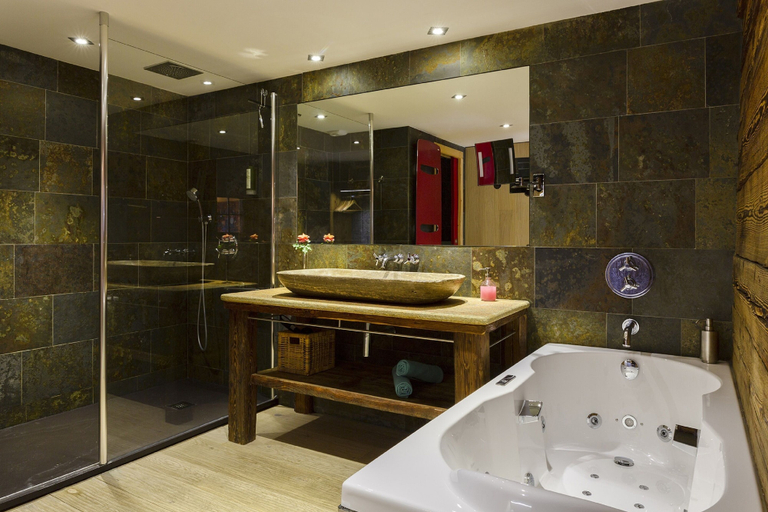 Bathroom 4, La Ferme du Chozal, Savoie