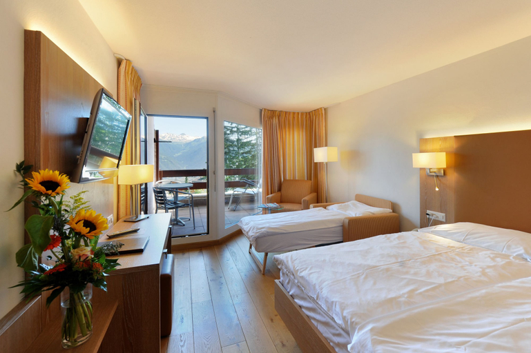 Bedroom 4, Hotel Helvetia Intergolf, Sierre