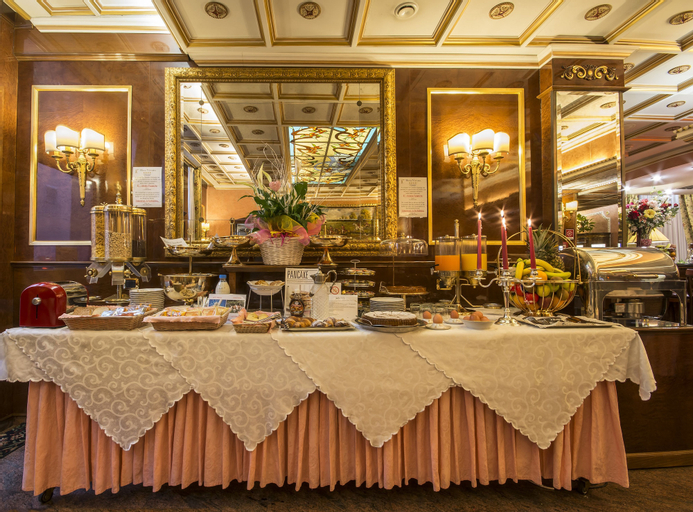 Food & Drinks 5, Hotel Vittoria, Milano