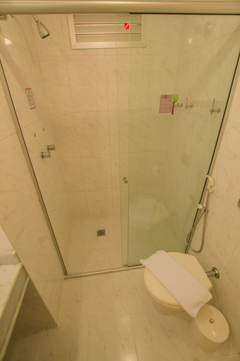 Bathroom 4, SJ Executive - San Juan Curitiba, Curitiba