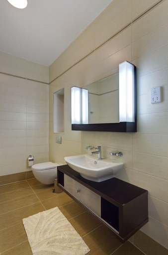 Bathroom 4, Waterfront LUX APT inc Pool, Sliema Upmarket Area