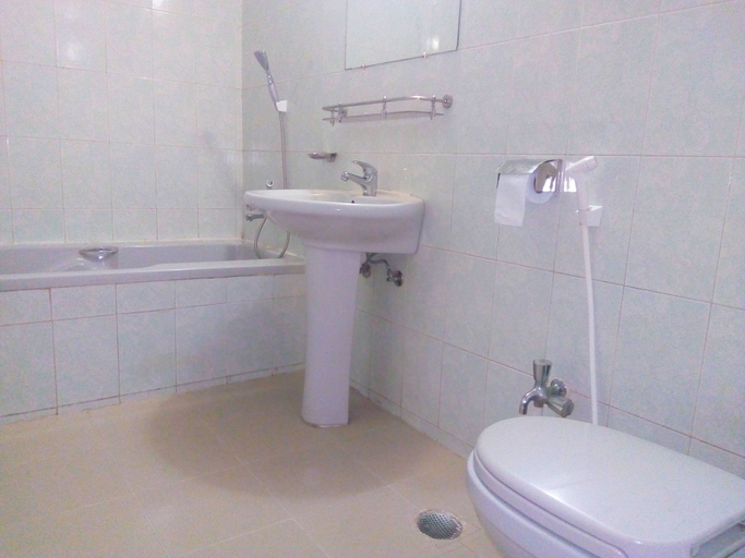 Bathroom 4, Hotel Supreme, Sylhet