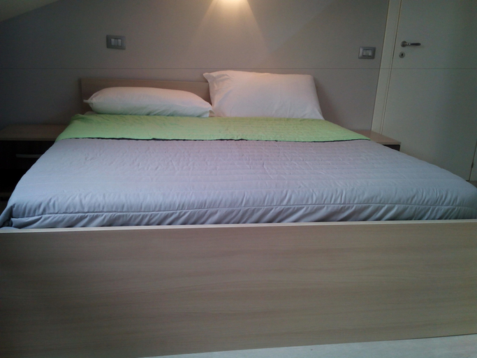 Bedroom 4, I Gelsomini, Potenza