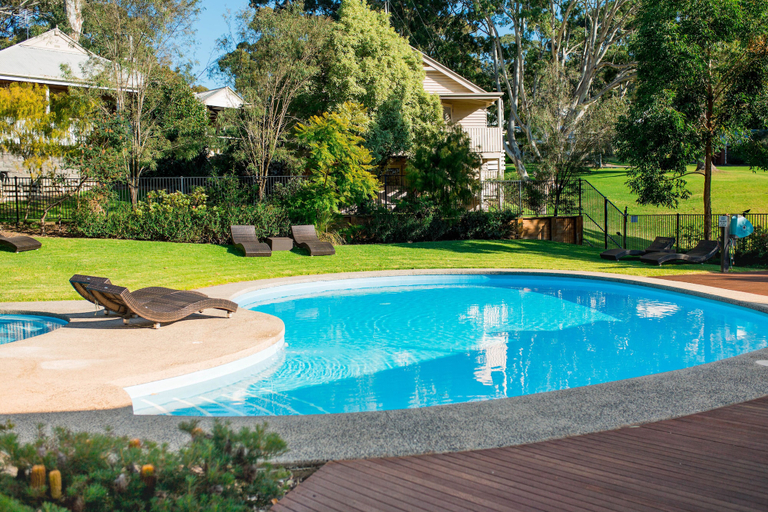 Sport & Beauty 3, McMillans of Metung Coastal Resort, E. Gippsland - Bairnsdale