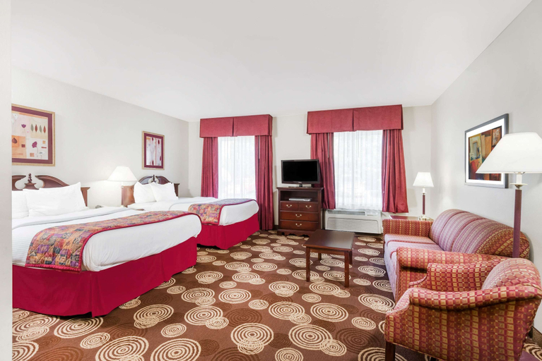 Bedroom 3, Hawthorn Extended Stay by Wyndham Seville, Medina