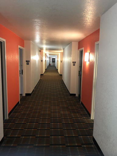 Others 5, Motel 6 Lincoln, NE - Airport, Lancaster