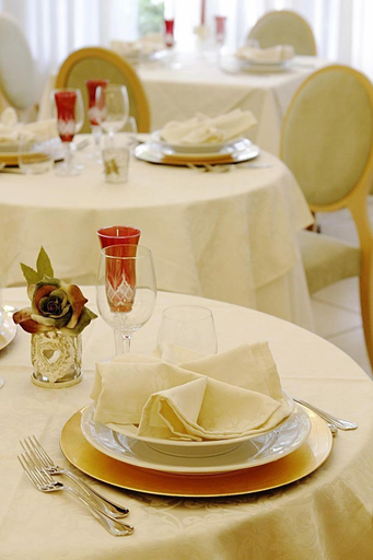 Food & Drinks, Hotel Hawaii, Ravenna
