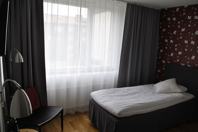 Bedroom 4, City Central Hotel Örebro, by First Hotels, Örebro