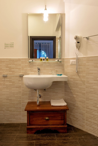 Bathroom 4, B&B Domus Verdiana, Catania