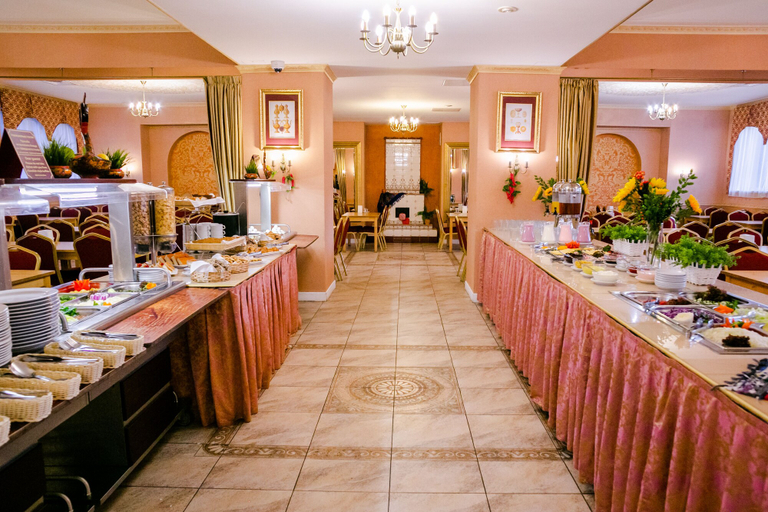 Food & Drinks 5, Polustrovo, Sankt-Peterburg gorsovet