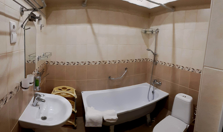 Bathroom 4, Starinny Tallin, Anapskiy rayon