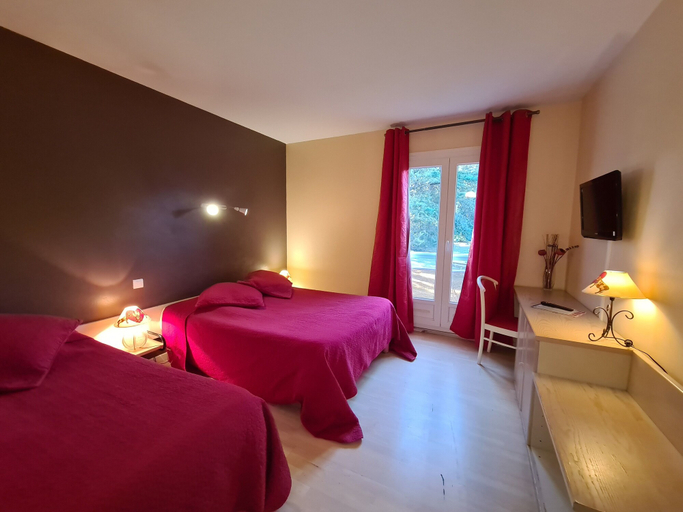 Bedroom 4, Le Mas de l'Olivier, Gard