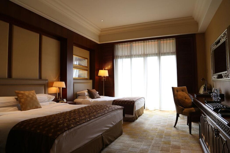 Bedroom 4, Dongjiao State Guest Hotel, Shanghai