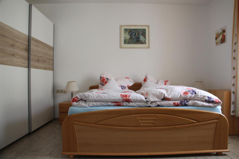 Bedroom 3, Hotel Humboldt, Bad Kissingen
