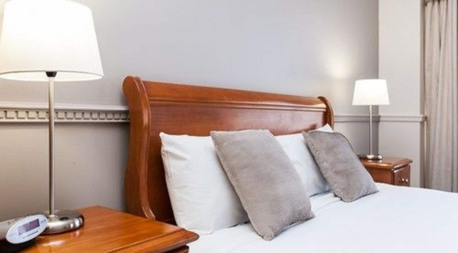 Bedroom 5, Majestic Tynte Street Apartments, Adelaide