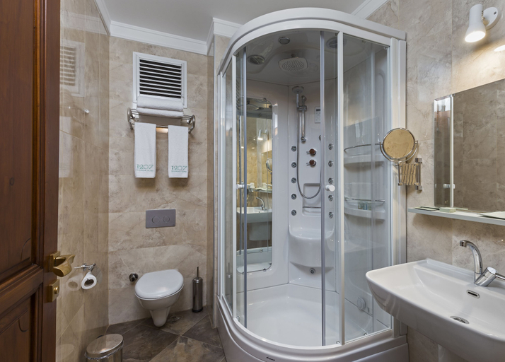 Bathroom 5, Hotel 1207 Special Class, Antalya