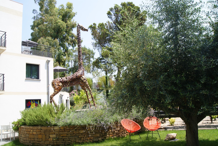 Exterior & Views 2, Appart'Hôtel La Girafe, Bouches-du-Rhône