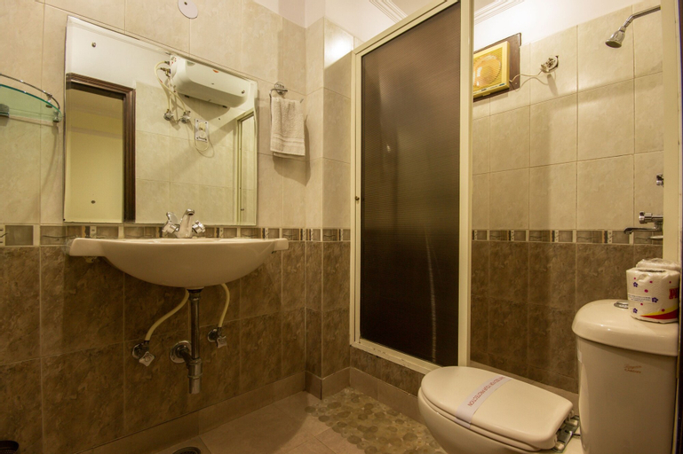 Bedroom 5, Hotel Grand Park Inn, West