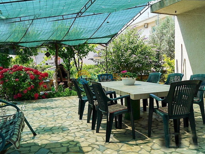 Food & Drinks, Apartments Susanne 79, Pula