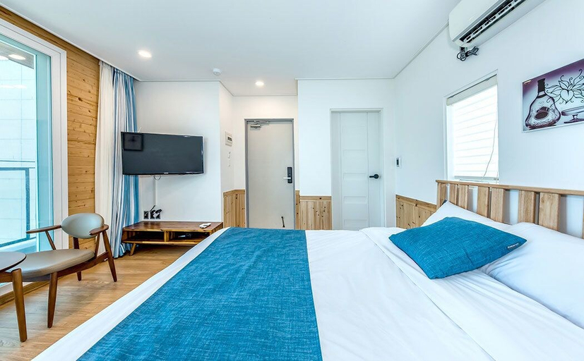 Bedroom 2, Jeju Aurum, Seogwipo