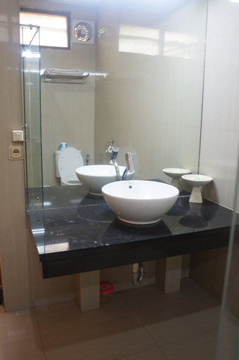 Bedroom 5, Purinaga Beach Front Cottages, Badung