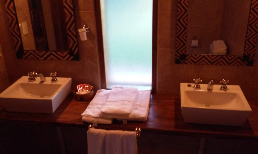 Bathroom, Ytororo Lodge, Cainguás