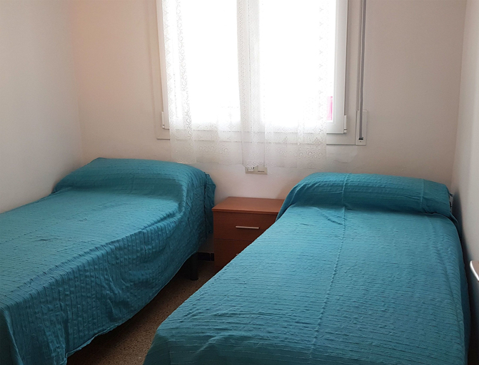 Bedroom 3, Inmo Estartit Apto. Rocamaura I C 6 3, Girona
