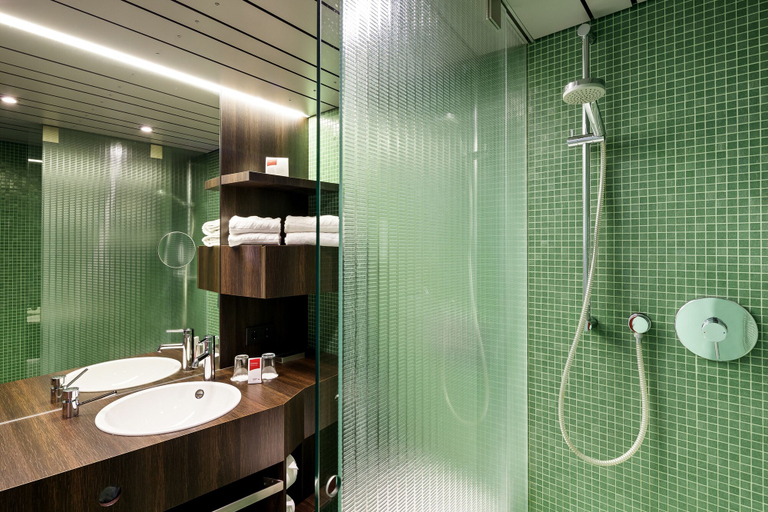 Bathroom 4, Austria Trend Hotel Schloss Wilhelminenberg, Wien
