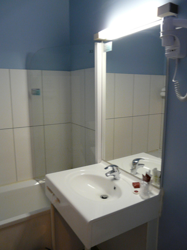 Bathroom 4, Arche Hotel, Cher