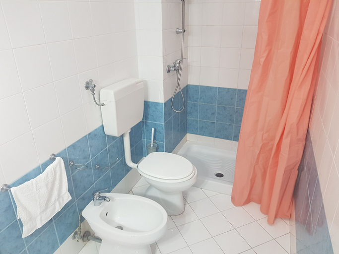 Bathroom 3, Appartamenti Pineta Lido, Lecce