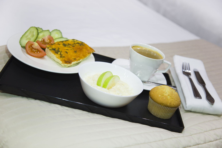 Food & Drinks, Hotel Graf Tolstoy, Sankt-Peterburg gorsovet