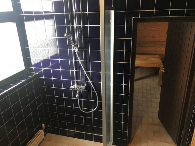Bathroom 3, Hotelli Kiteenhovi, North Karelia