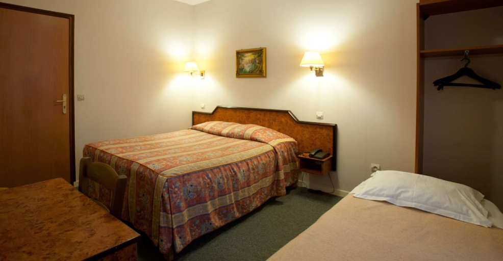 Bedroom 4, Hotel Neptune, Paris