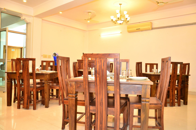 Food & Drinks 5, Raj Regency, Jaipur