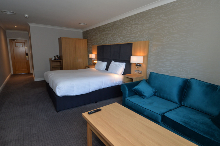 Bedroom 3, Sketchley Grange Hotel & Spa, Leicestershire