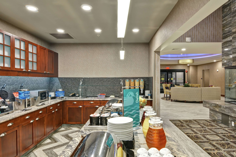 Food & Drinks 5, Homewood Suites by Hilton New Hartford Utica, Oneida