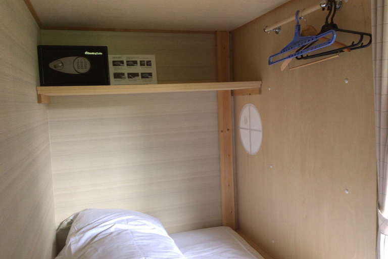 Bedroom 4, Niseko Tabi-tsumugi Backpackers, Kutchan