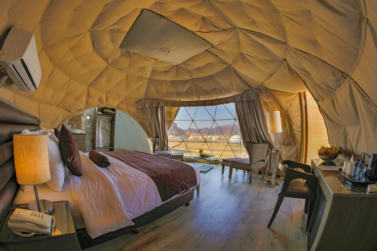 Wadi Rum UFO Luxotel - Campsite, Quaira
