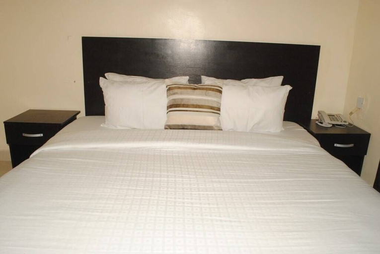 Bedroom 2, Paconsu Suites, Akpabuyo
