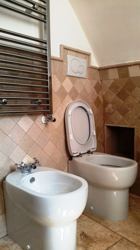 Bathroom 5, Masseria Luco, Taranto