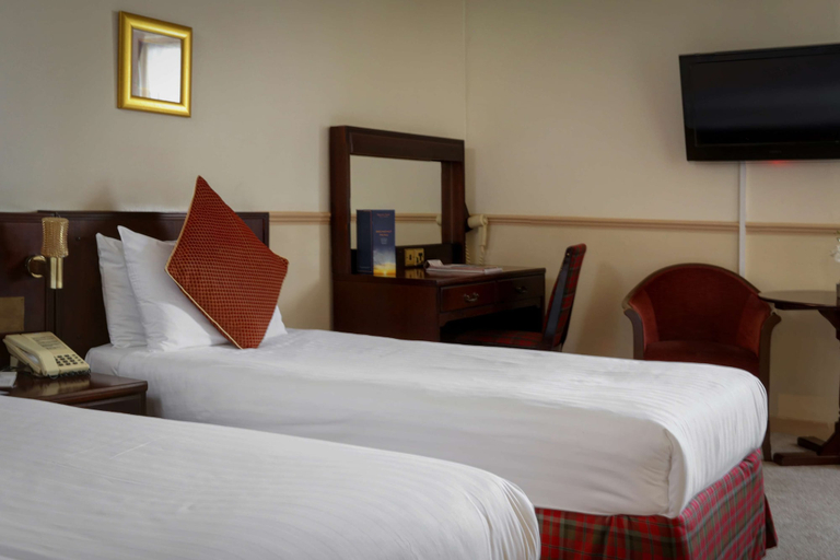 Bedroom 2, Best Western Queens Hotel, Perthshire and Kinross