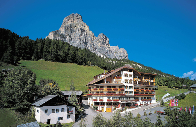 Exterior & Views 2, Hotel Sassongher – Preferred Hotels & Resorts, Bolzano