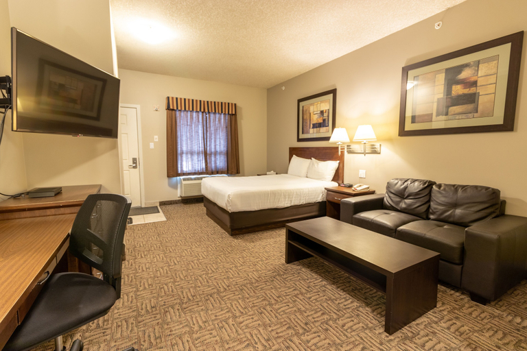 Bedroom 3, BCMInns Lac La Biche, Division No. 12