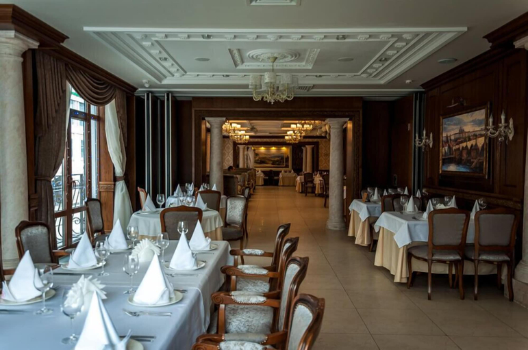 Food & Drinks 4, Europa Hotel, Vysokogorskiy rayon