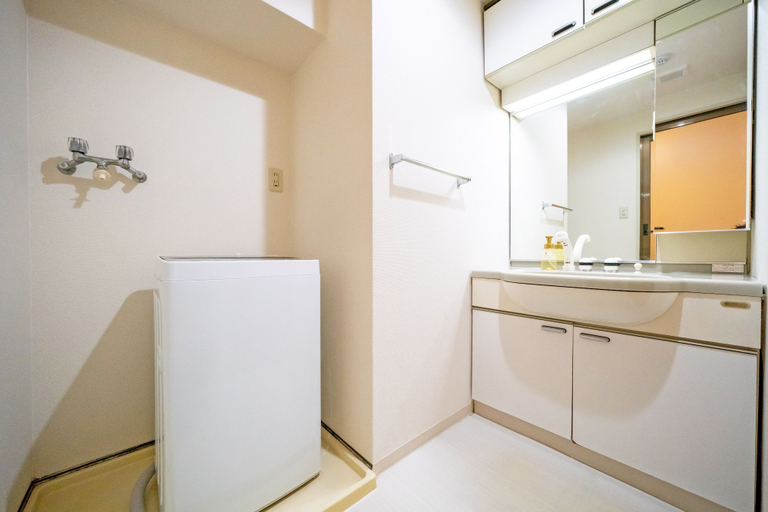 Bathroom 3, Grandouce Matsuyamachi, Osaka