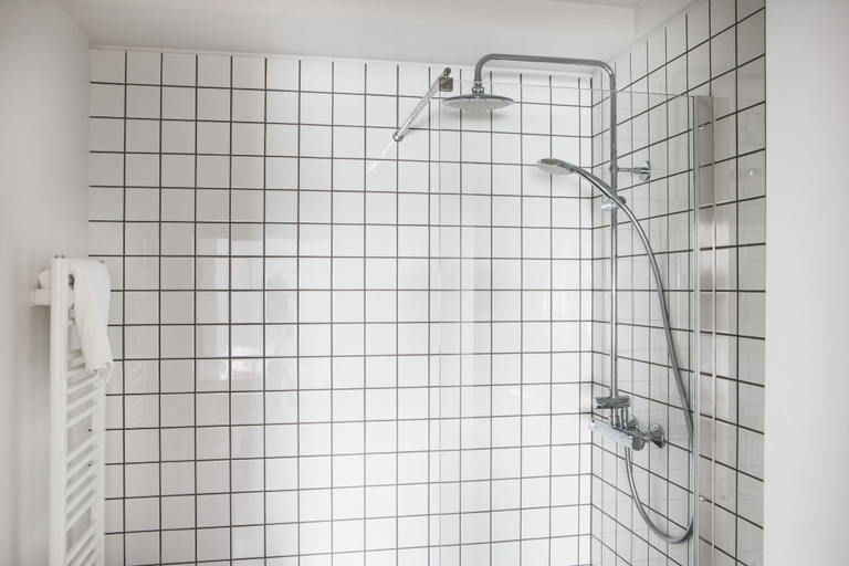 Bathroom 4, Island Apartments, Reykjavík