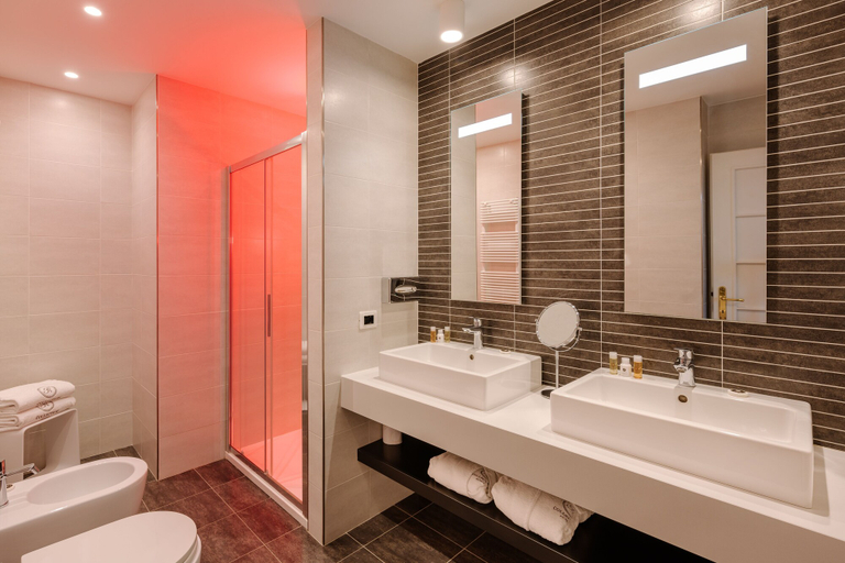 Bathroom 4, Hotel Mentana - by R Collection Hotels, Milano