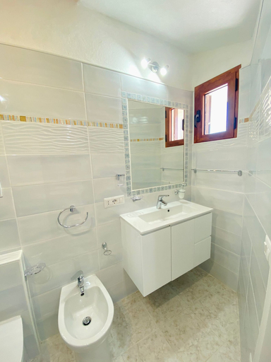 Bathroom 5, Monolocale in Centro 3, Nuoro