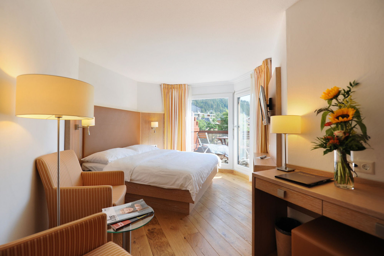 Bedroom 4, Hotel Helvetia Intergolf, Sierre