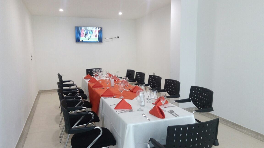Business Facilities 4, Hotel Titanium Plaza, Barrancabermeja